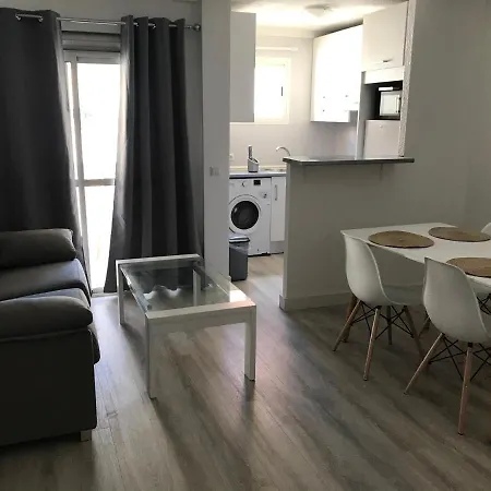 Sol Y Playa Apartment *